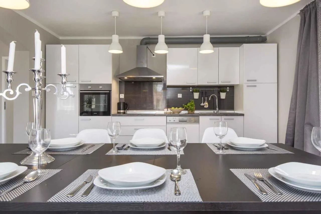 Holiday Home In Becici 35609 Veligolji 0*,