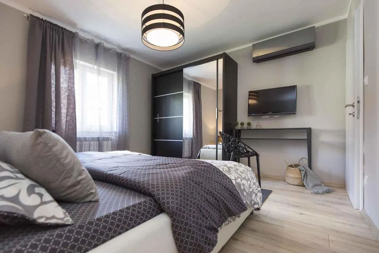 Holiday Home In Becici 35609 Veligolji 0*,  Hırvatistan